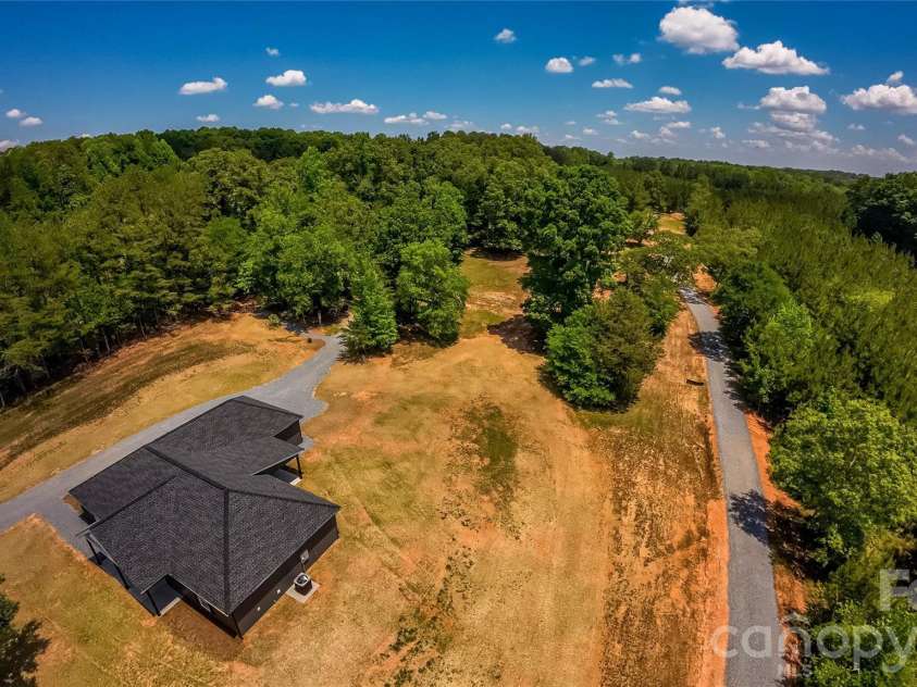 3100 Henry Knob Road, Clover, SC 29710.  MLS# CAR4385141, YatesRealty ID 24585. 