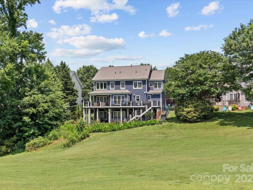 615 Oak Drive, Huntersville, NC 28078.  MLS# CAR4270830, YatesRealty ID 24585. Back of Property