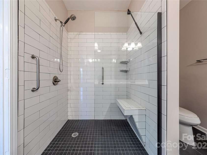 8603 Bookwalter Court, Charlotte, NC 28277.  MLS# CAR4286870, YatesRealty ID 24586. 