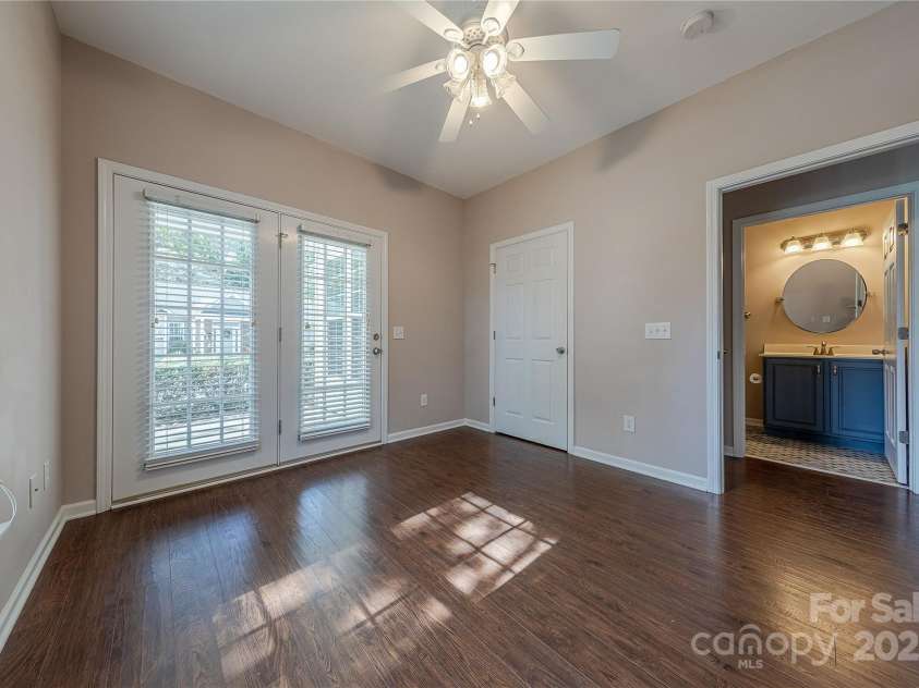 8603 Bookwalter Court, Charlotte, NC 28277.  MLS# CAR4286870, YatesRealty ID 24586. 