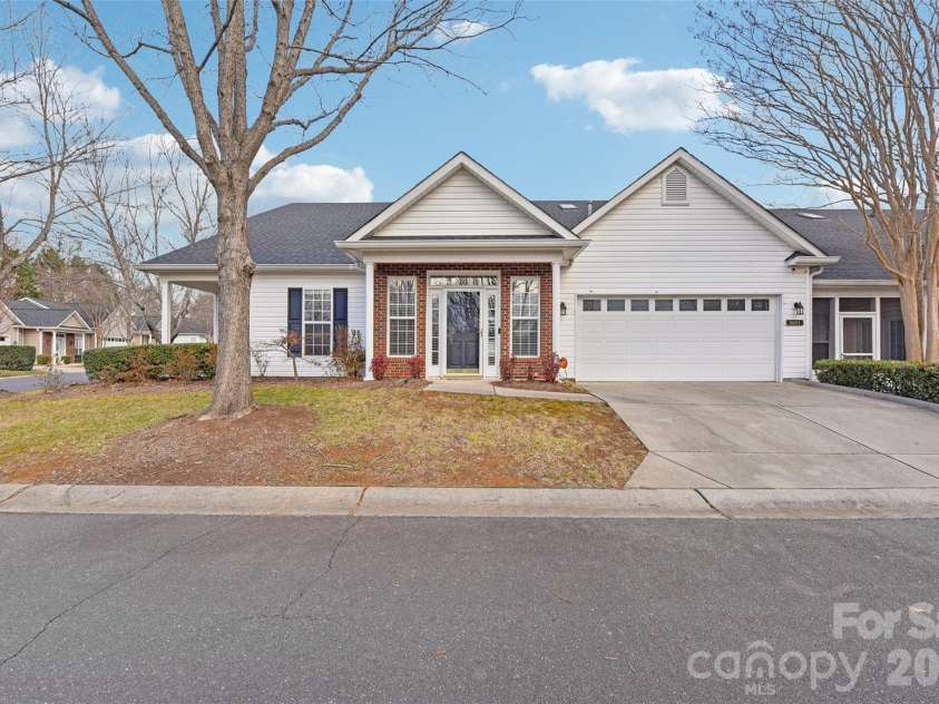 8603 Bookwalter Court, Charlotte, NC 28277.  MLS# CAR4340517, YatesRealty ID 24586. 