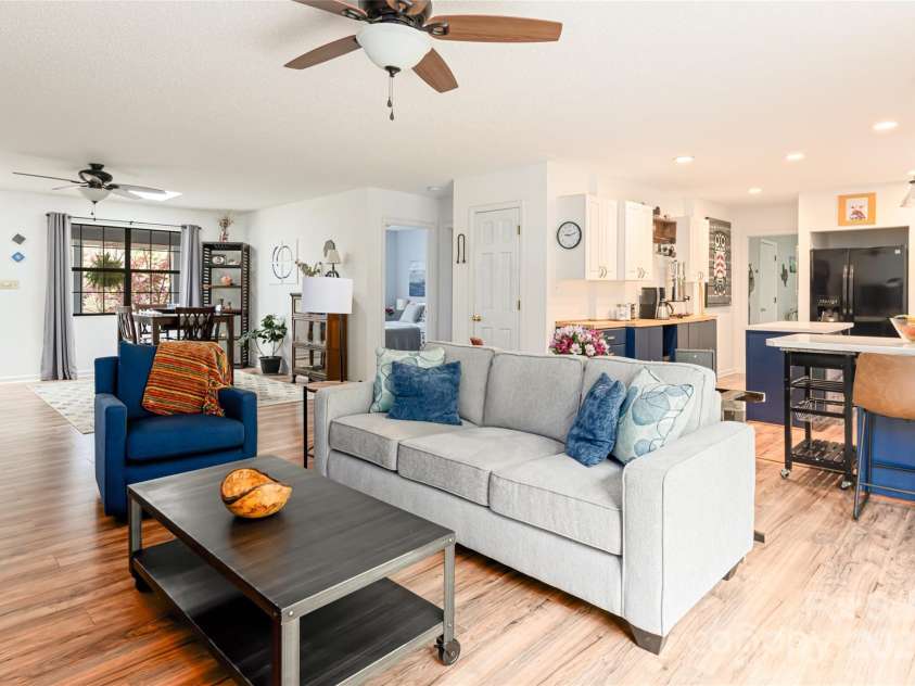 21 Mann Road, Asheville, NC 28805.  MLS# CAR4241057, YatesRealty ID 24588. Living Area