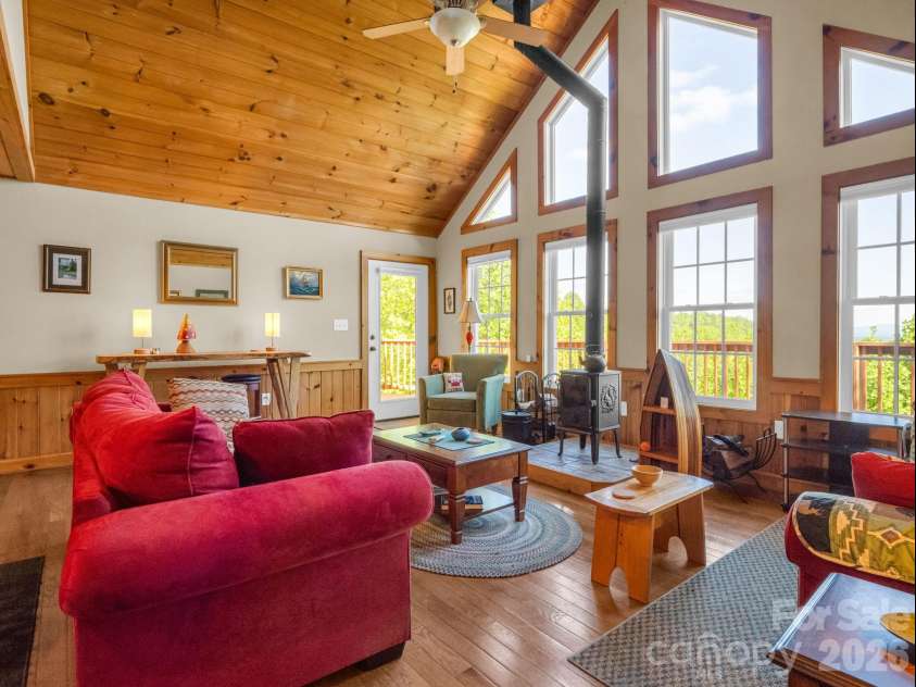 603 Pace Mountain Road, Saluda, NC 28773.  MLS# CAR4375327, YatesRealty ID 24588. 