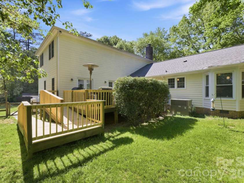 10921 Fruitland Road, Charlotte, NC 28277.  MLS# CAR4366159, YatesRealty ID 24589. 