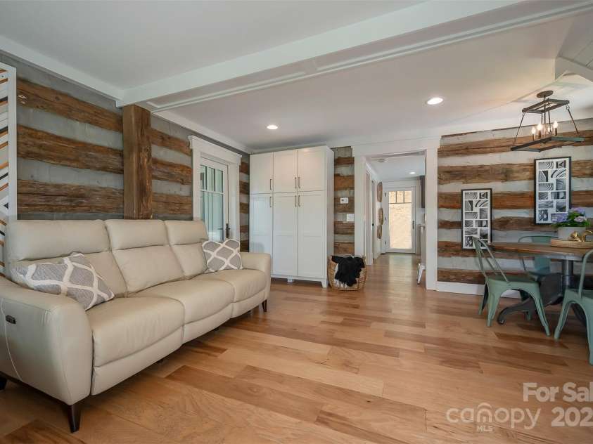 54 Holland Drive, Columbus, NC 28722.  MLS# CAR4309470, YatesRealty ID 2459. 