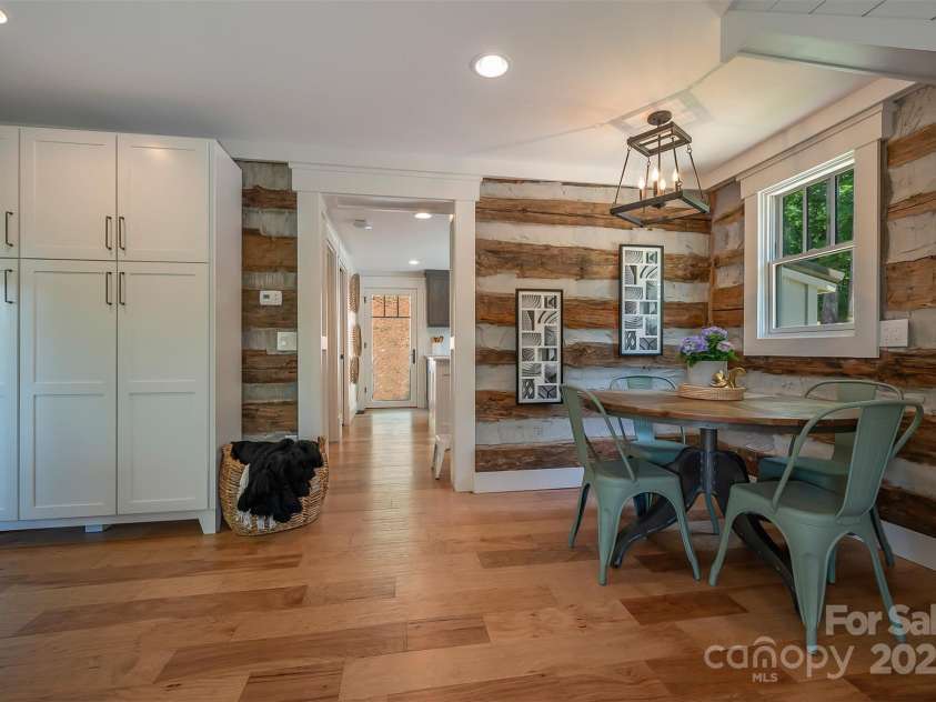 54 Holland Drive, Columbus, NC 28722.  MLS# CAR4309470, YatesRealty ID 2459. 