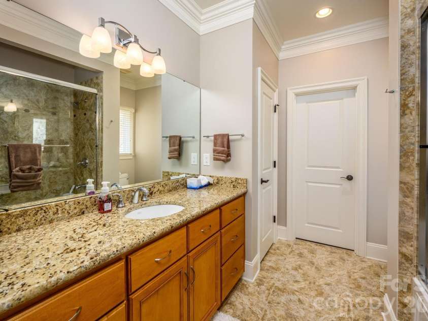 7315 Bay Ridge Drive, Denver, NC 28037.  MLS# CAR4382243, YatesRealty ID 24590. 