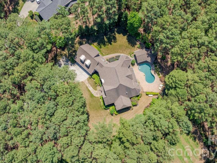 7315 Bay Ridge Drive, Denver, NC 28037.  MLS# CAR4382243, YatesRealty ID 24590. 