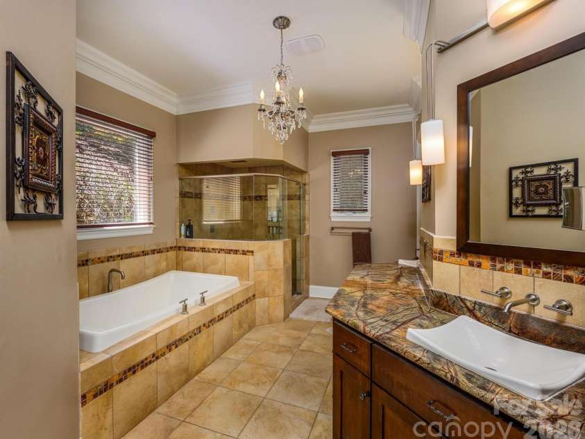 7315 Bay Ridge Drive, Denver, NC 28037.  MLS# CAR4382243, YatesRealty ID 24590. Primary bathroom onmaaaain