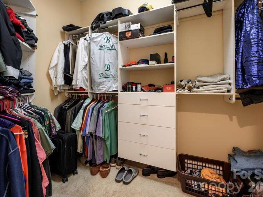 7315 Bay Ridge Drive, Denver, NC 28037.  MLS# CAR4382243, YatesRealty ID 24590. Primary bedroom closet 1
