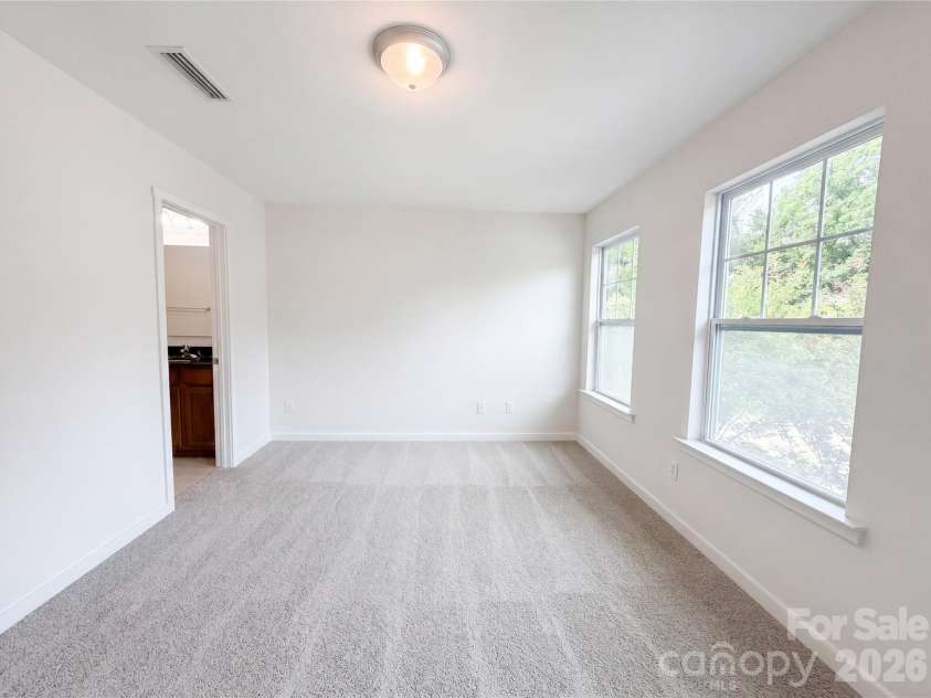 529 Alderman Lane, Fort Mill, SC 29715.  MLS# CAR4384674, YatesRealty ID 24591. 
