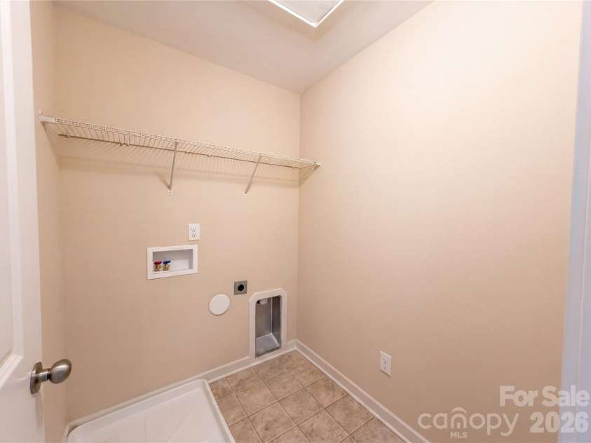 529 Alderman Lane, Fort Mill, SC 29715.  MLS# CAR4384674, YatesRealty ID 24591. 