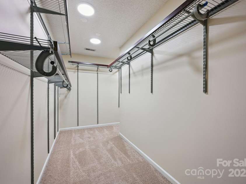 8805 Deerland Court, Huntersville, NC 28078.  MLS# CAR4268981, YatesRealty ID 24592. Huge primary closet