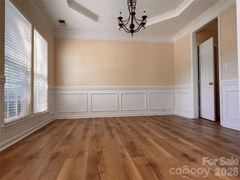 7709 Greylock Ridge Road, Matthews, NC 28105.  MLS# CAR4374056, YatesRealty ID 24593. 