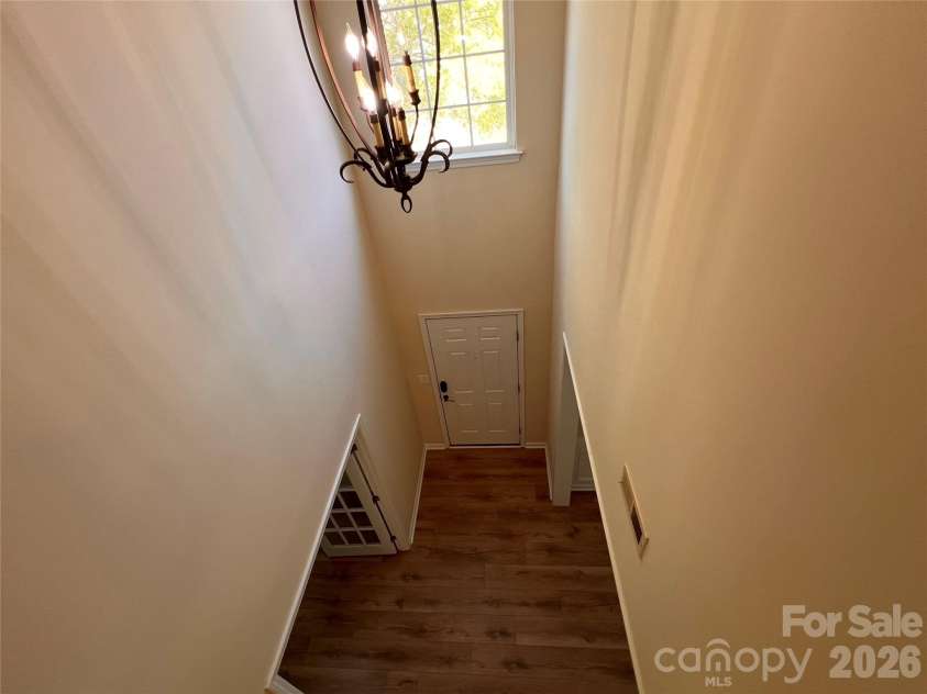 7709 Greylock Ridge Road, Matthews, NC 28105.  MLS# CAR4374056, YatesRealty ID 24593. Entrance