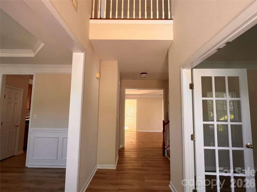 7709 Greylock Ridge Road, Matthews, NC 28105.  MLS# CAR4374056, YatesRealty ID 24593. Entrance from outside