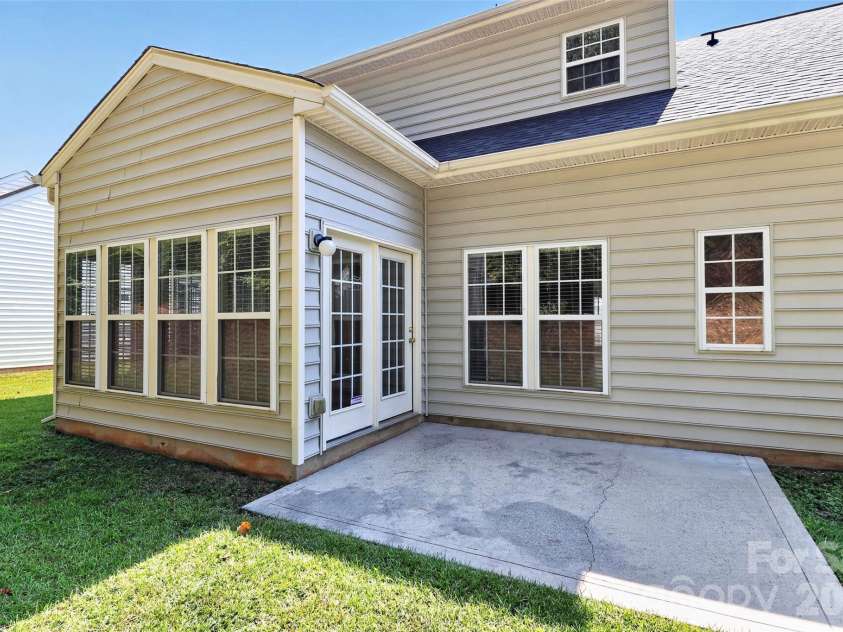 7709 Greylock Ridge Road, Matthews, NC 28105.  MLS# CAR4425798, YatesRealty ID 24593. Back