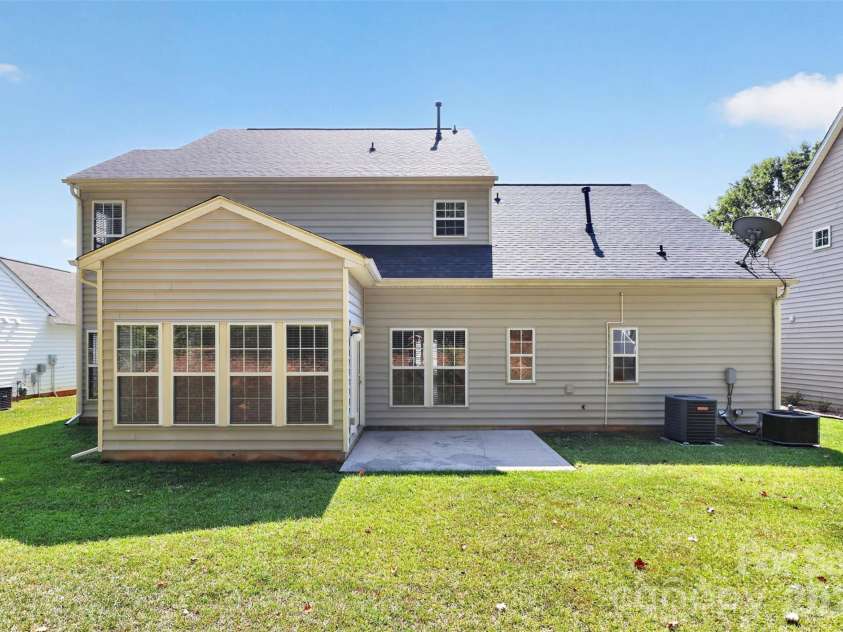 7709 Greylock Ridge Road, Matthews, NC 28105.  MLS# CAR4425798, YatesRealty ID 24593. Back