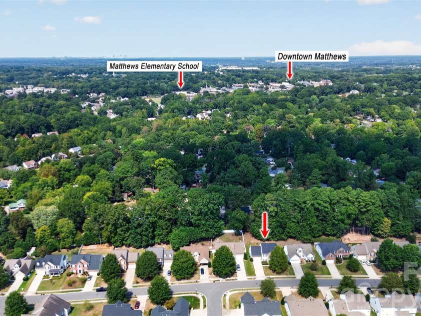 7709 Greylock Ridge Road, Matthews, NC 28105.  MLS# CAR4425798, YatesRealty ID 24593. Location