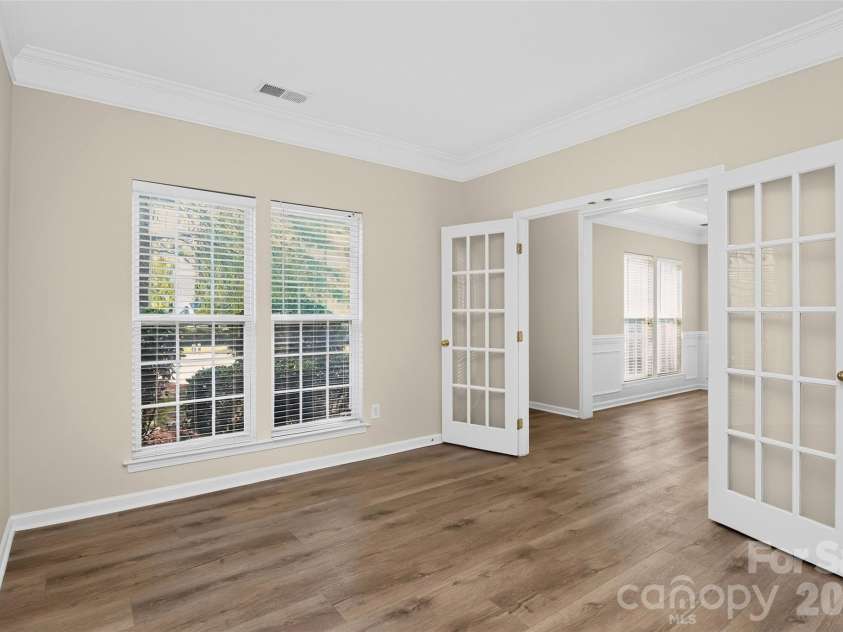 7709 Greylock Ridge Road, Matthews, NC 28105.  MLS# CAR4425798, YatesRealty ID 24593. Office Room