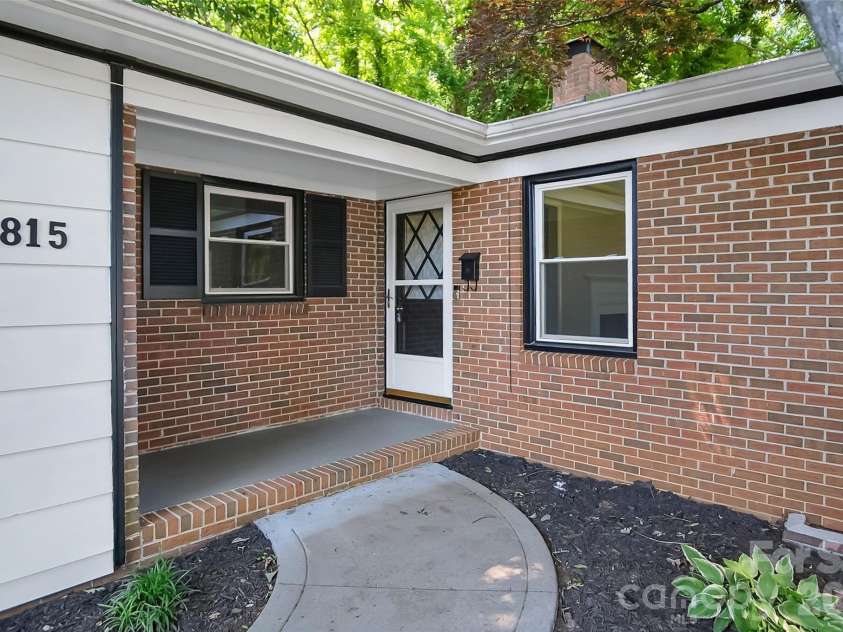 1815 Taylor Drive, Gastonia, NC 28052.  MLS# CAR4382507, YatesRealty ID 24594. 