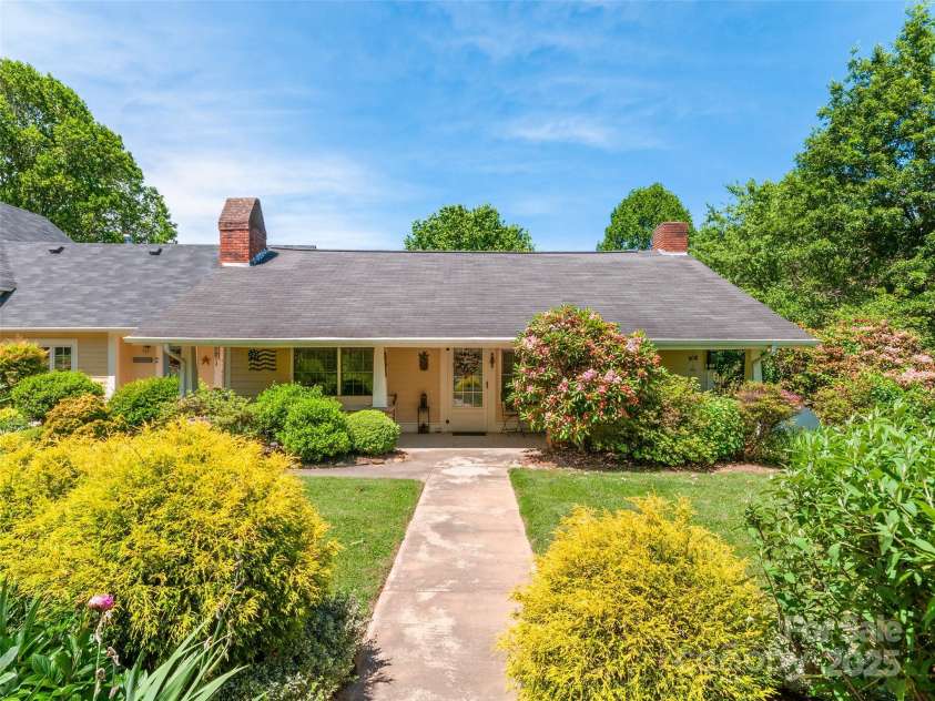 229 Crabtree Mountain Road, Canton, NC 28716.  MLS# CAR4264280, YatesRealty ID 24595. 