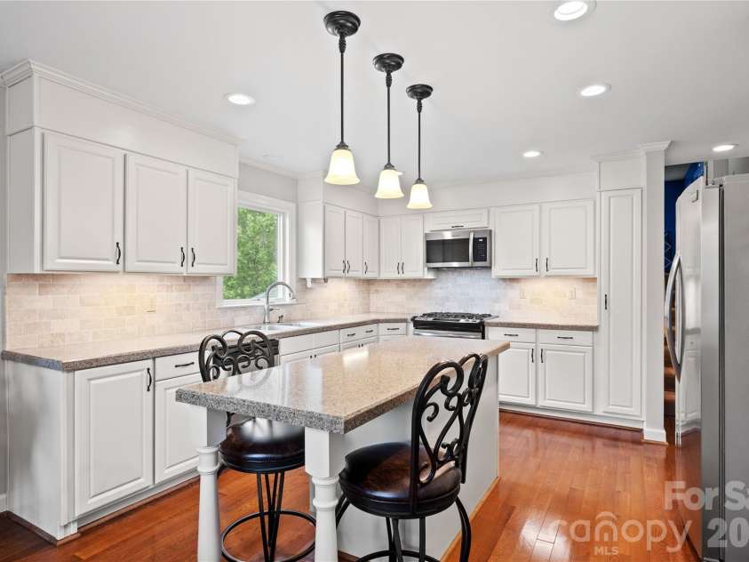 2417 Rosemond Circle, Gastonia, NC 28056.  MLS# CAR4382903, YatesRealty ID 24596. 