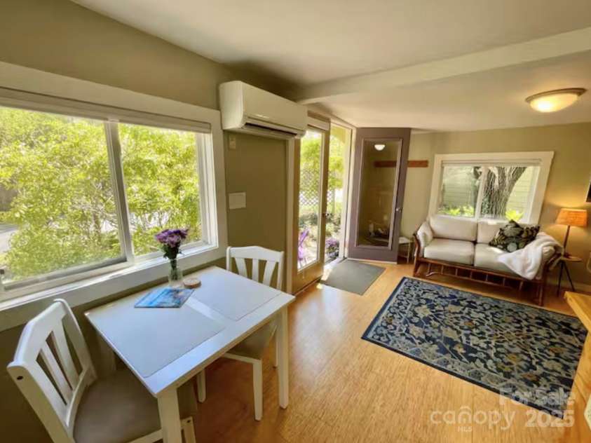 75 Cisco Road, Asheville, NC 28805.  MLS# CAR4269545, YatesRealty ID 24596. Dining with a View 