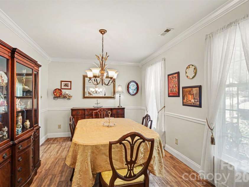 13333 Kintyre Court, Matthews, NC 28105.  MLS# CAR4372292, YatesRealty ID 24597. 