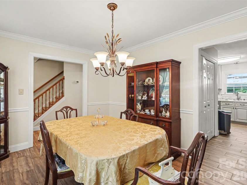 13333 Kintyre Court, Matthews, NC 28105.  MLS# CAR4372292, YatesRealty ID 24597. 