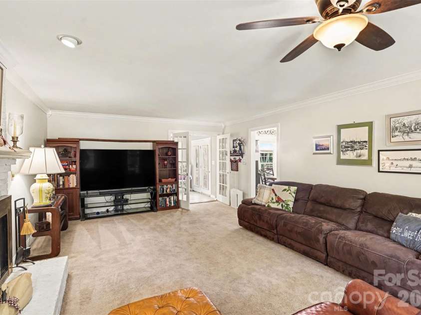 13333 Kintyre Court, Matthews, NC 28105.  MLS# CAR4372292, YatesRealty ID 24597. 