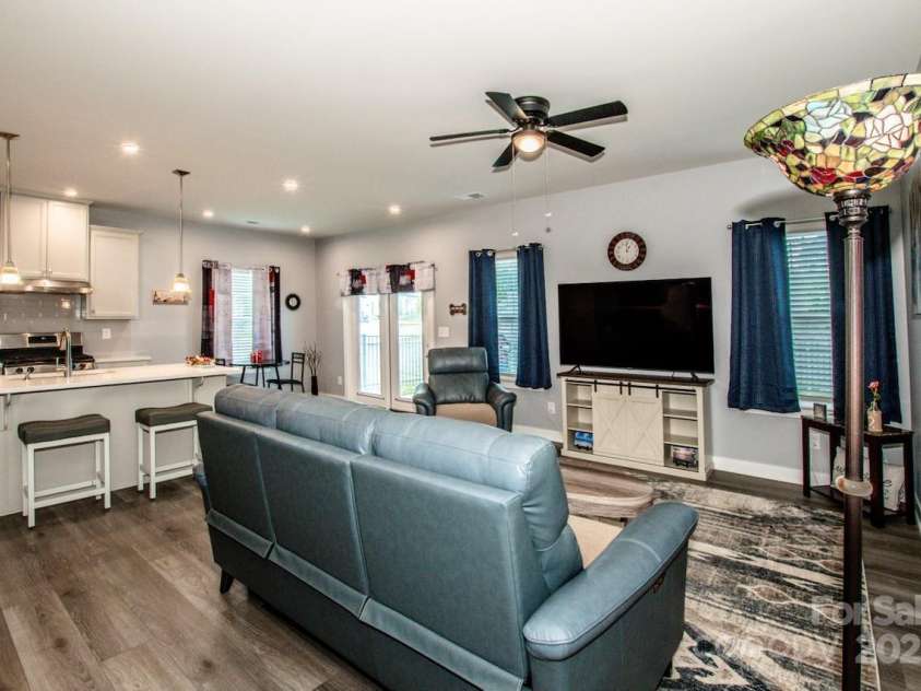 105 Chase View Lane, Troutman, NC 28166.  MLS# CAR4256483, YatesRealty ID 24599. Living Room/Open to Kitchen and Dining Area