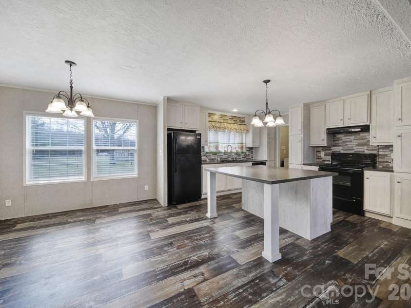 4315 Givens Road, Rock Hill, SC 29730.  MLS# CAR4350303, YatesRealty ID 2460. 