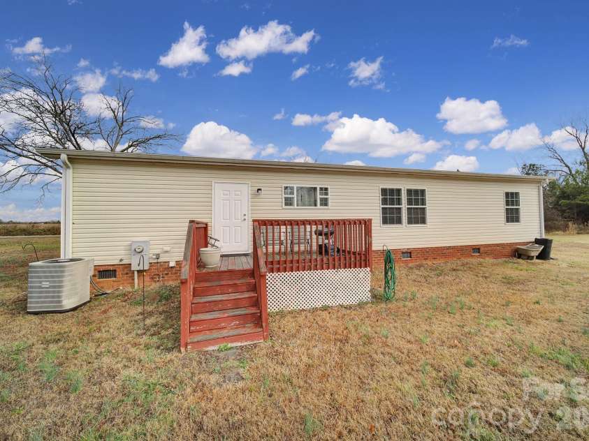 4315 Givens Road, Rock Hill, SC 29730.  MLS# CAR4350303, YatesRealty ID 2460. 