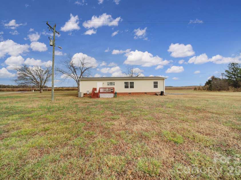 4315 Givens Road, Rock Hill, SC 29730.  MLS# CAR4350303, YatesRealty ID 2460. 
