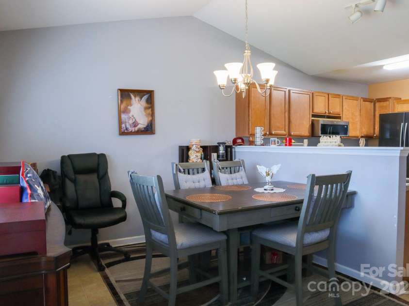 90 Elm Street, Morganton, NC 28655.  MLS# CAR4235791, YatesRealty ID 2460. Dining Area