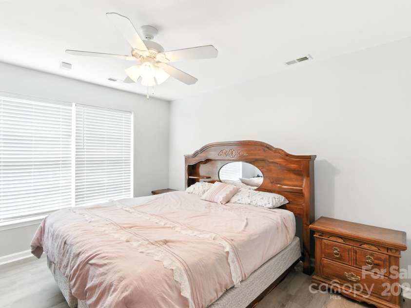 1515 Kingdom Way, Fort Mill, SC 29707.  MLS# CAR4269344, YatesRealty ID 24600. 