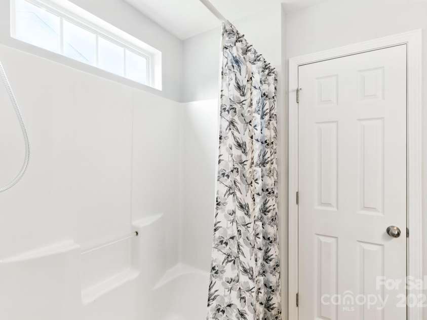 1515 Kingdom Way, Fort Mill, SC 29707.  MLS# CAR4269344, YatesRealty ID 24600. 