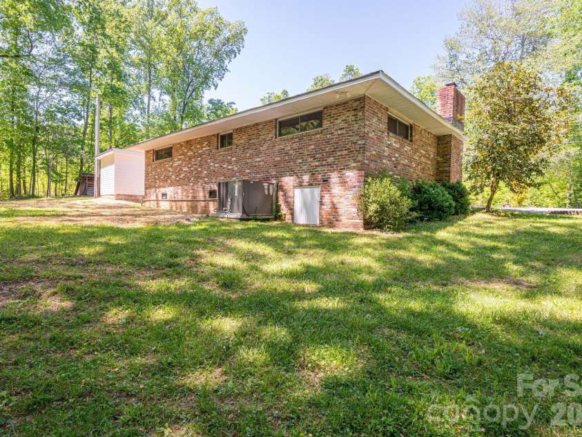 2073 Mauney Road, Bessemer City, NC 28016.  MLS# CAR4367640, YatesRealty ID 24600. 
