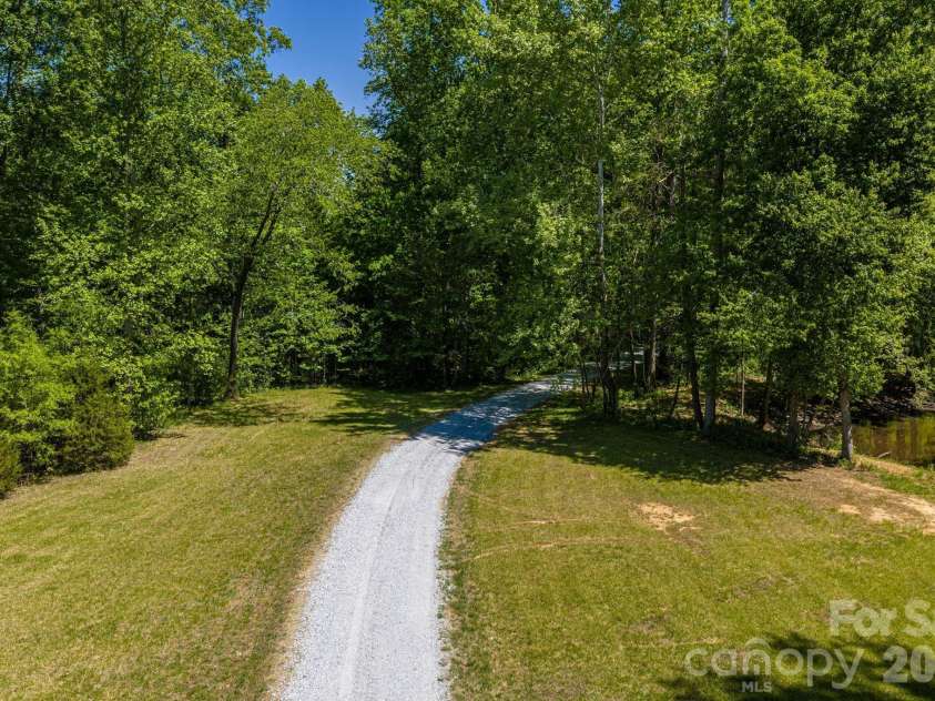 2073 Mauney Road, Bessemer City, NC 28016.  MLS# CAR4367640, YatesRealty ID 24600. 