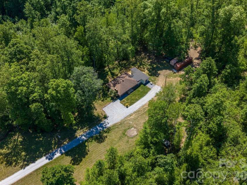2073 Mauney Road, Bessemer City, NC 28016.  MLS# CAR4367640, YatesRealty ID 24600. 