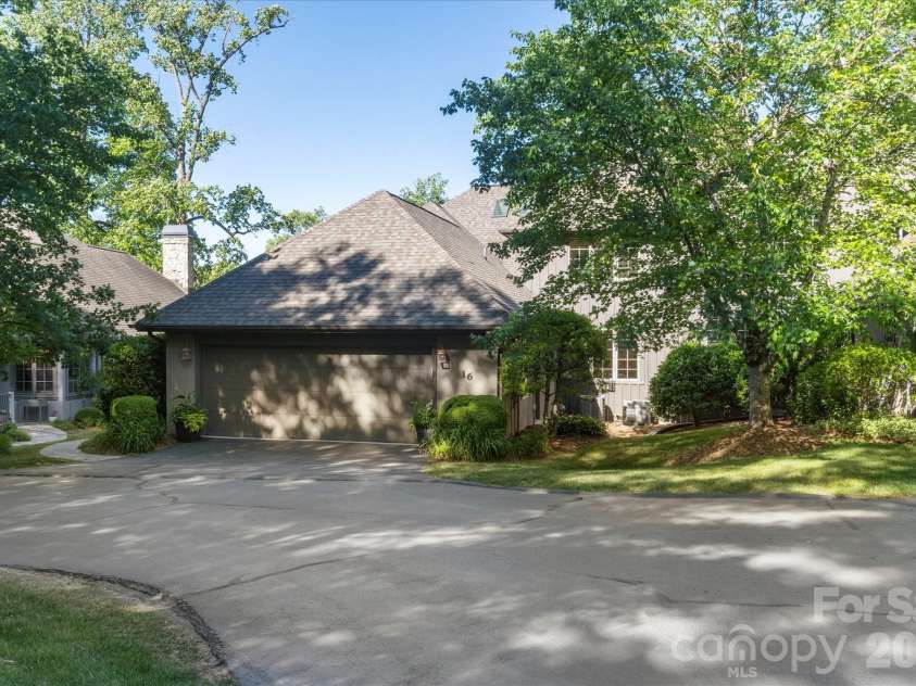 16 Hollyberry Lane, Brevard, NC 28712.  MLS# CAR4369500, YatesRealty ID 24601. 