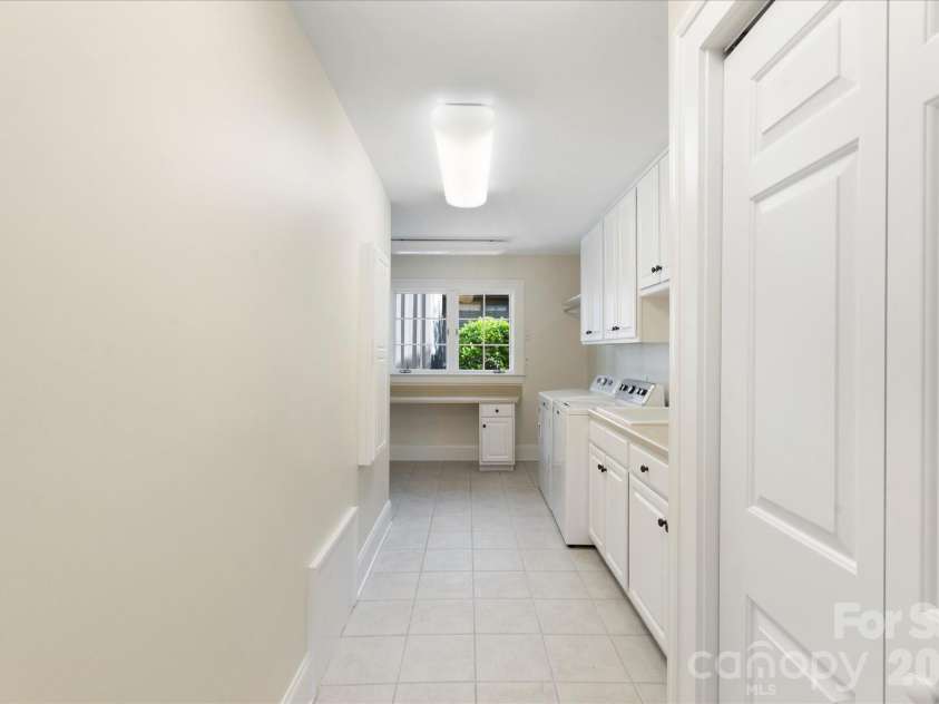 16 Hollyberry Lane, Brevard, NC 28712.  MLS# CAR4369500, YatesRealty ID 24601. 