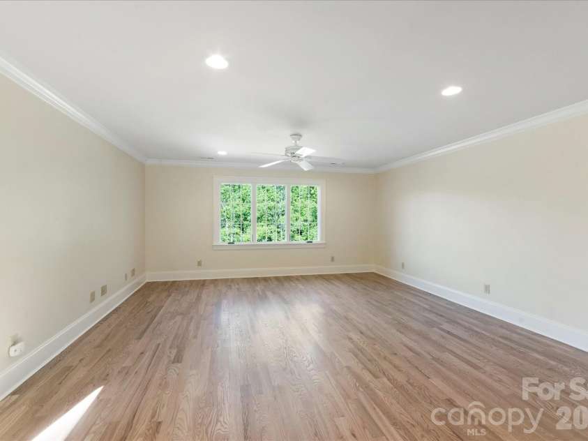 16 Hollyberry Lane, Brevard, NC 28712.  MLS# CAR4369500, YatesRealty ID 24601. 
