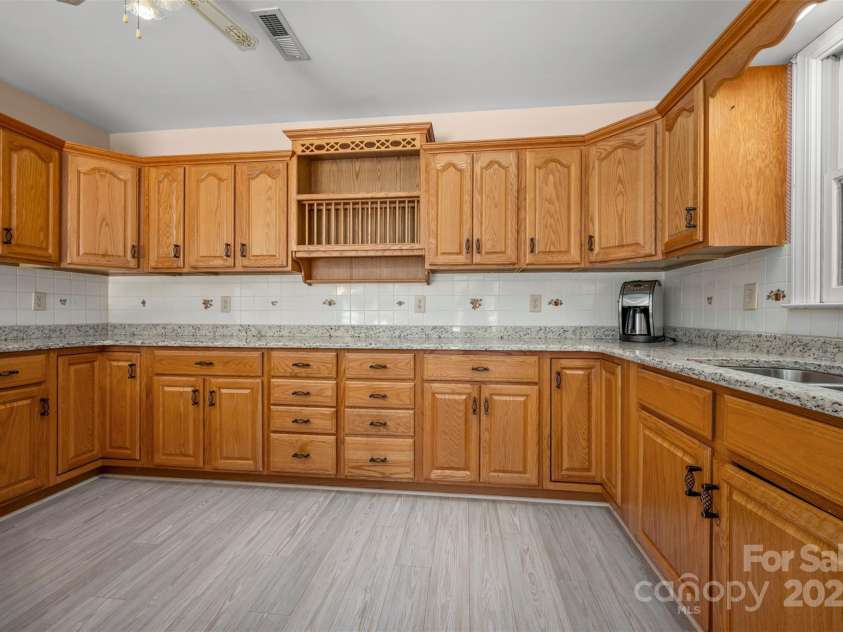 277 Wild Turkey Lane, Rutherfordton, NC 28139.  MLS# CAR4277942, YatesRealty ID 24601. 