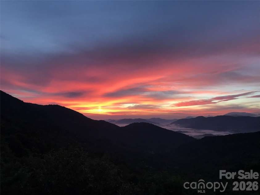 110 Soaring Mountain Drive, Waynesville, NC 28786.  MLS# CAR4378537, YatesRealty ID 24602. Astounding, dynamic views