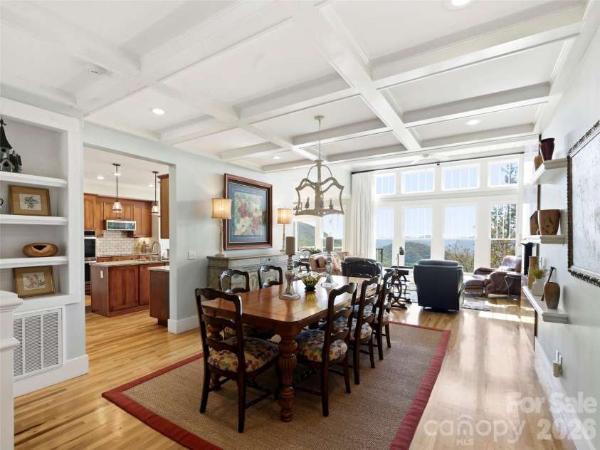 110 Soaring Mountain Drive, Waynesville, NC 28786.  MLS# CAR4378537, YatesRealty ID 24602. Large dining area