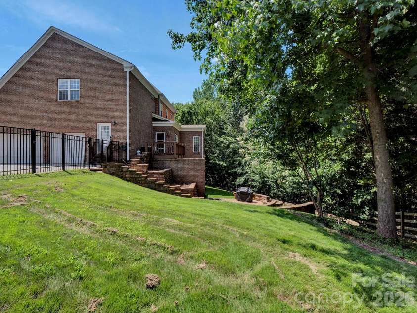 2652 Bedford Place, Concord, NC 28027.  MLS# CAR4368949, YatesRealty ID 24604. 
