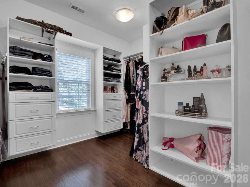 2652 Bedford Place, Concord, NC 28027.  MLS# CAR4368949, YatesRealty ID 24604. Master Walk in Closet