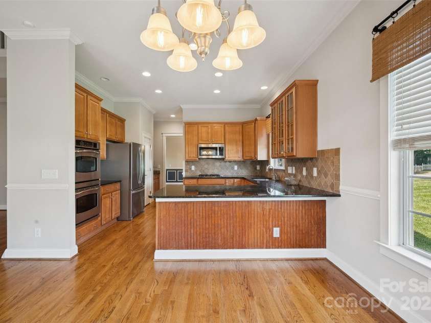 14632 Holly Springs Drive, Huntersville, NC 28078.  MLS# CAR4203317, YatesRealty ID 24605. 